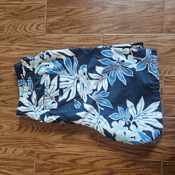 Men’s Swim Trunks | Sz Large | Navy Blue Floral Print with Pockets & Drawstring - Picture 4 of 4